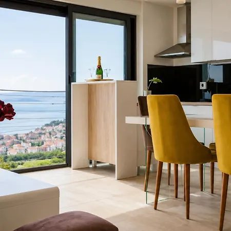 Villa Royal Pearl By Guide Podstrana